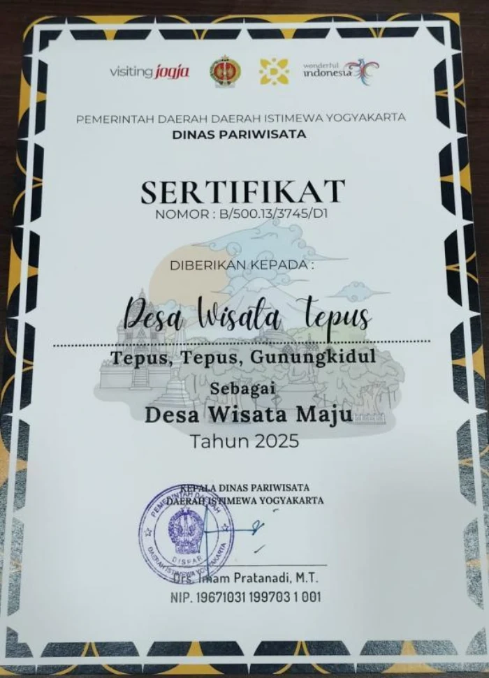 Sertifikat Desa Wisata Maju 2025 dari Dinas Pariwisata Daerah Istimewa Yogyakarta untuk Desa Wisata Tepus, nomor B/500.13/3745/D1